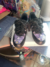 Load image into Gallery viewer, Custom Nikes
