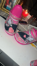 Load image into Gallery viewer, Hello kitty croc
